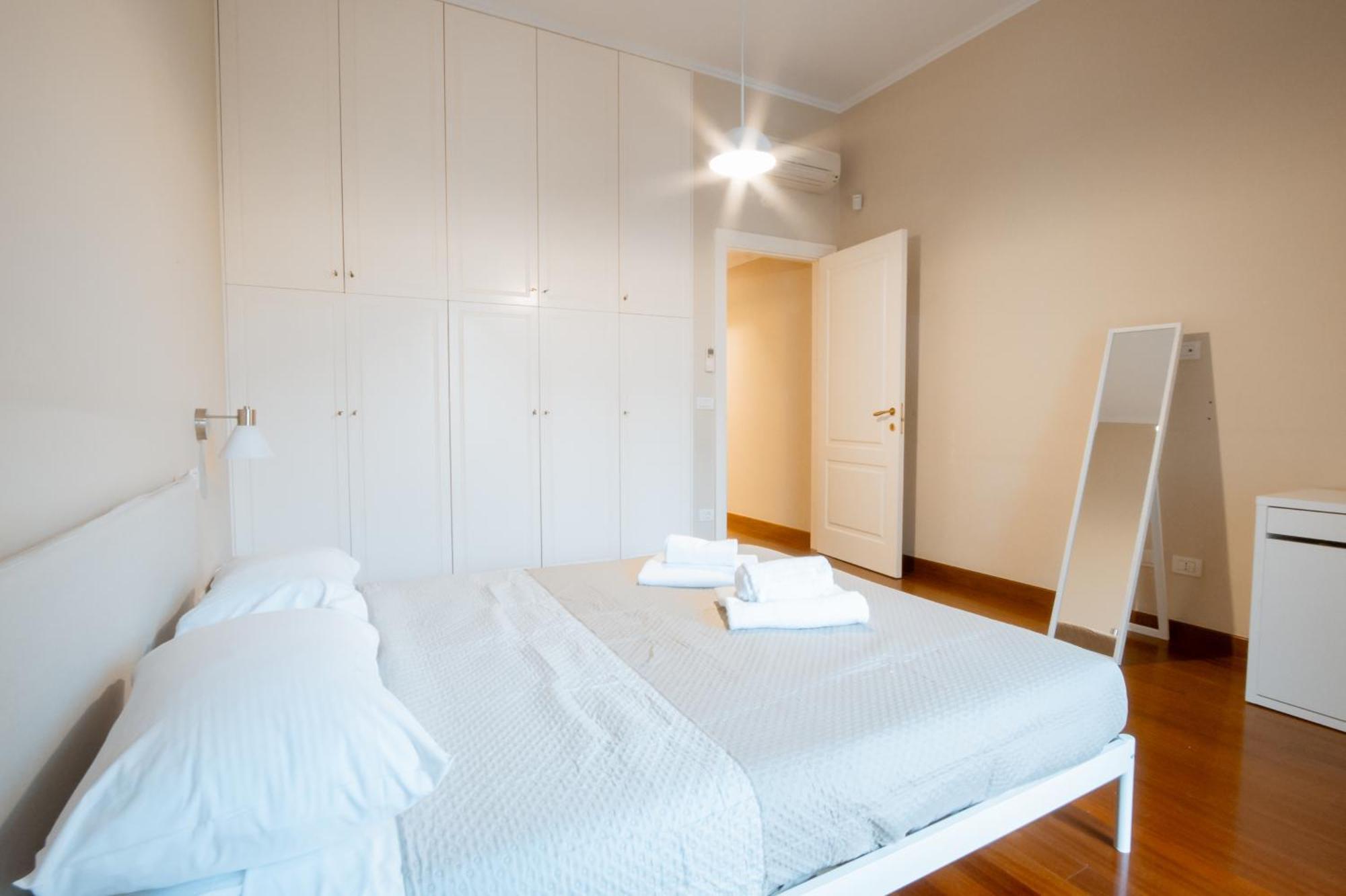 Appartement Dimora Adua à Bari Extérieur photo